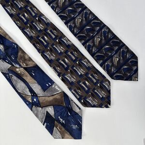Lot of 3 Vintage Neckties Daniel Hechter 100% Silk Made in USA Blue Black Brown‎